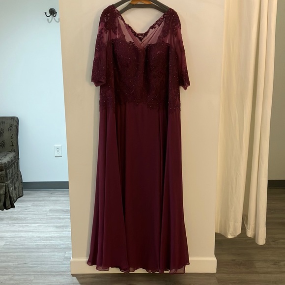 Montage by Mon Cheri Dresses & Skirts - Berry Long Sleeve Dress